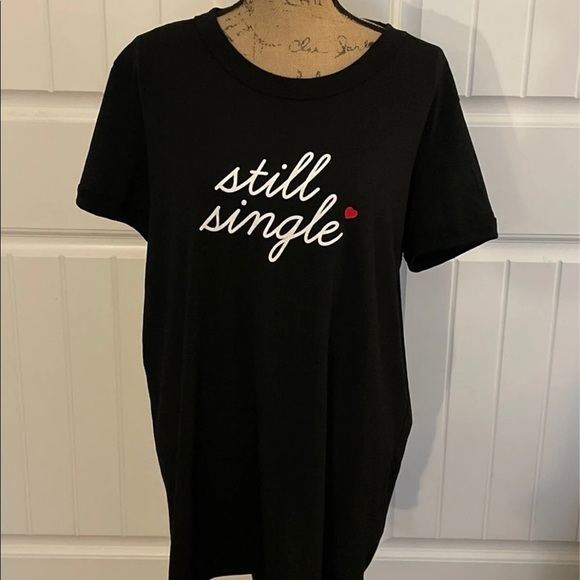 LuLaRoe Tops - Lularoe Liv‎